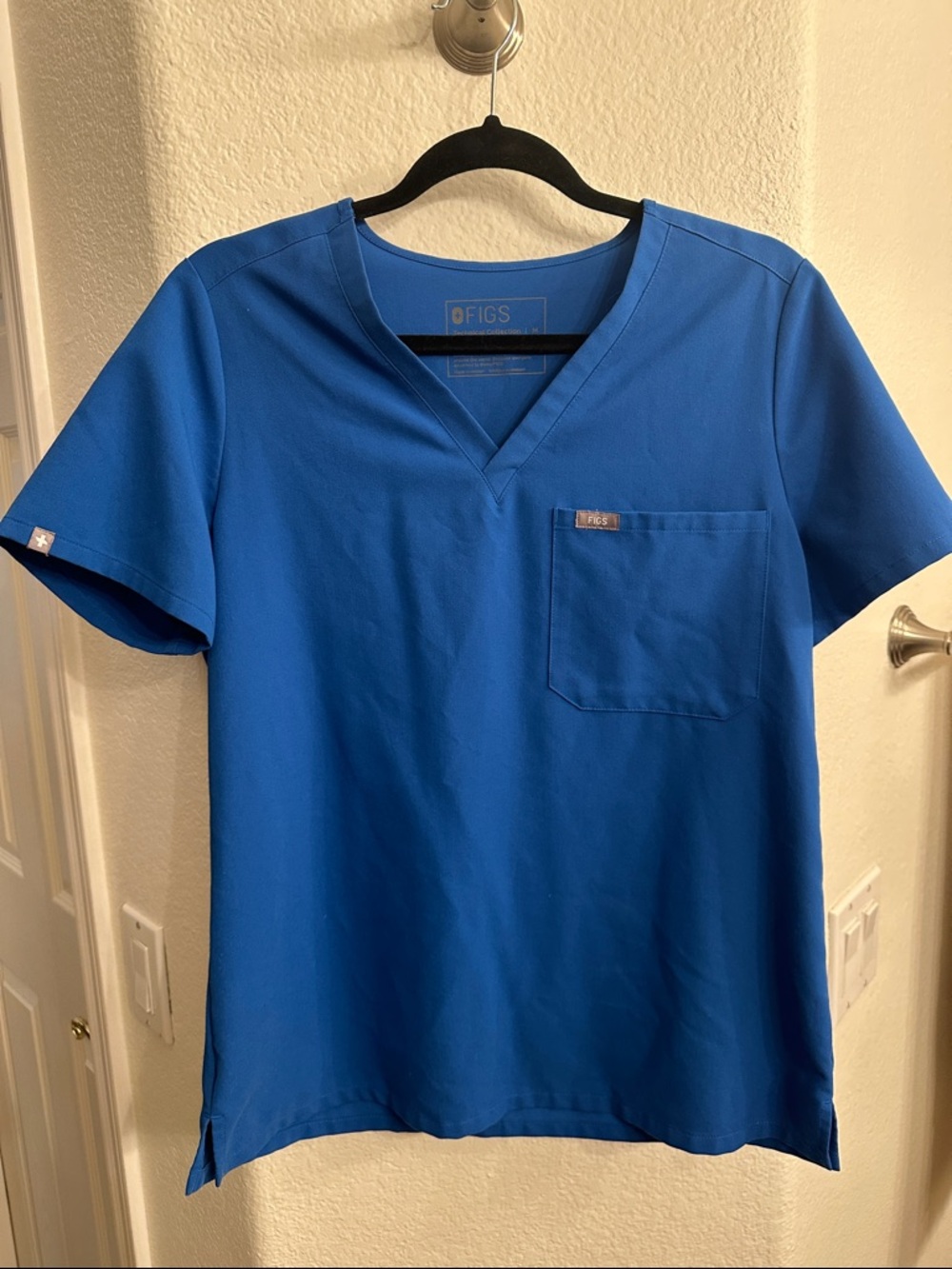 FIG Women’s Catarina One Pocket Scrub Top